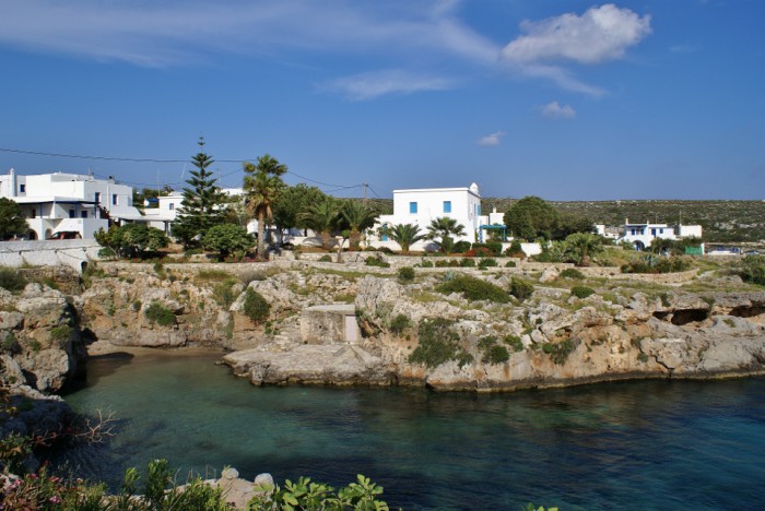 Stranden van Kythira - baai van Avlemonas Stranden van Kythira - baai van Avlemonas
