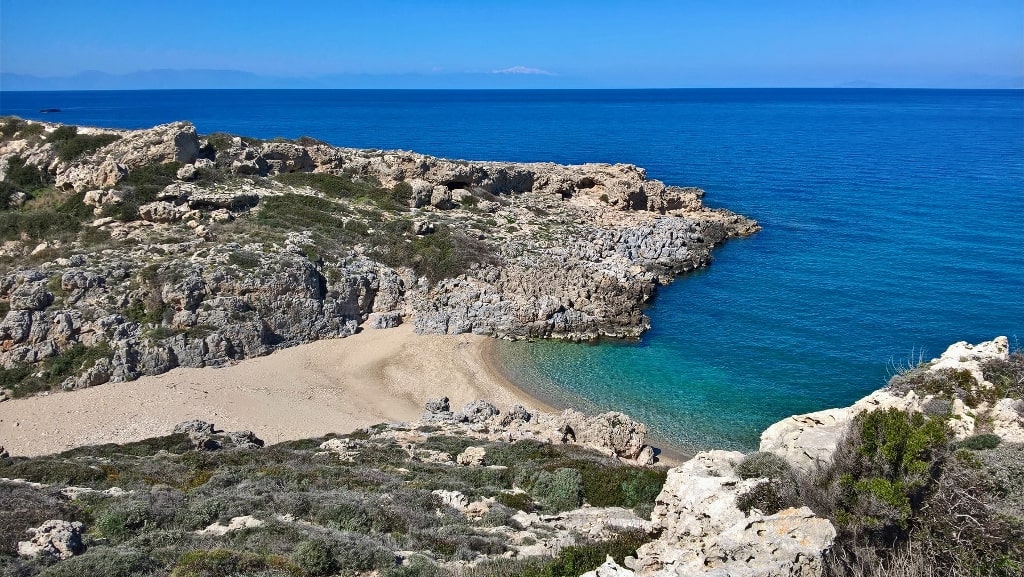 Secret beaches of Kythera by Xenonas Fos ke Choros (3)