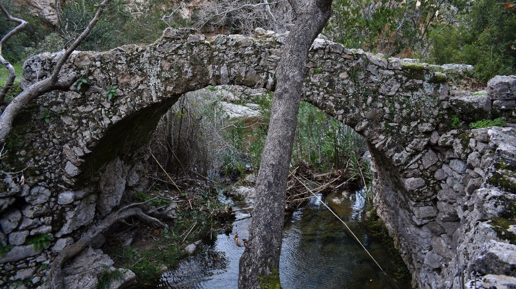 Valley with the watermills by Xenonas Fos ke Choros (14)